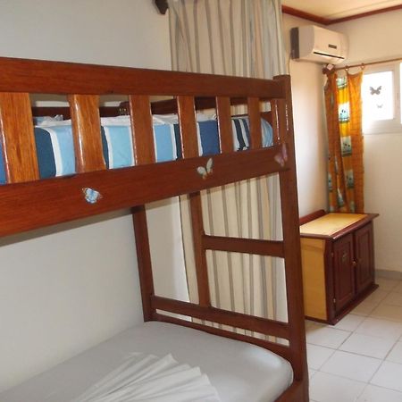 Hotel Restaurant Gites Kribi Exterior photo