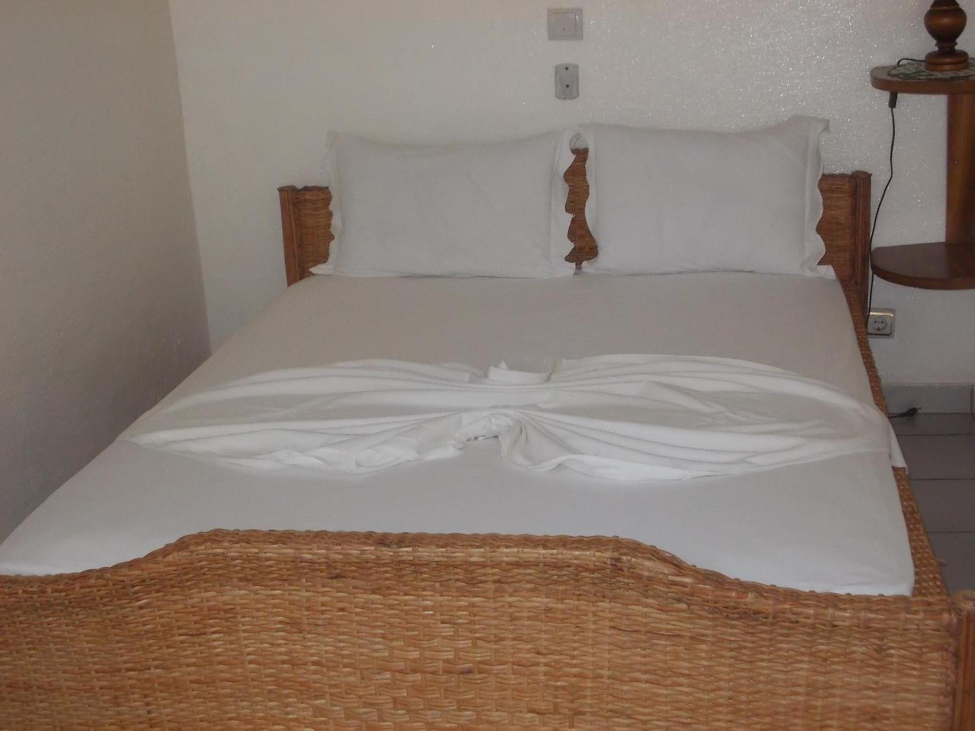 Hotel Restaurant Gites Kribi Exterior photo