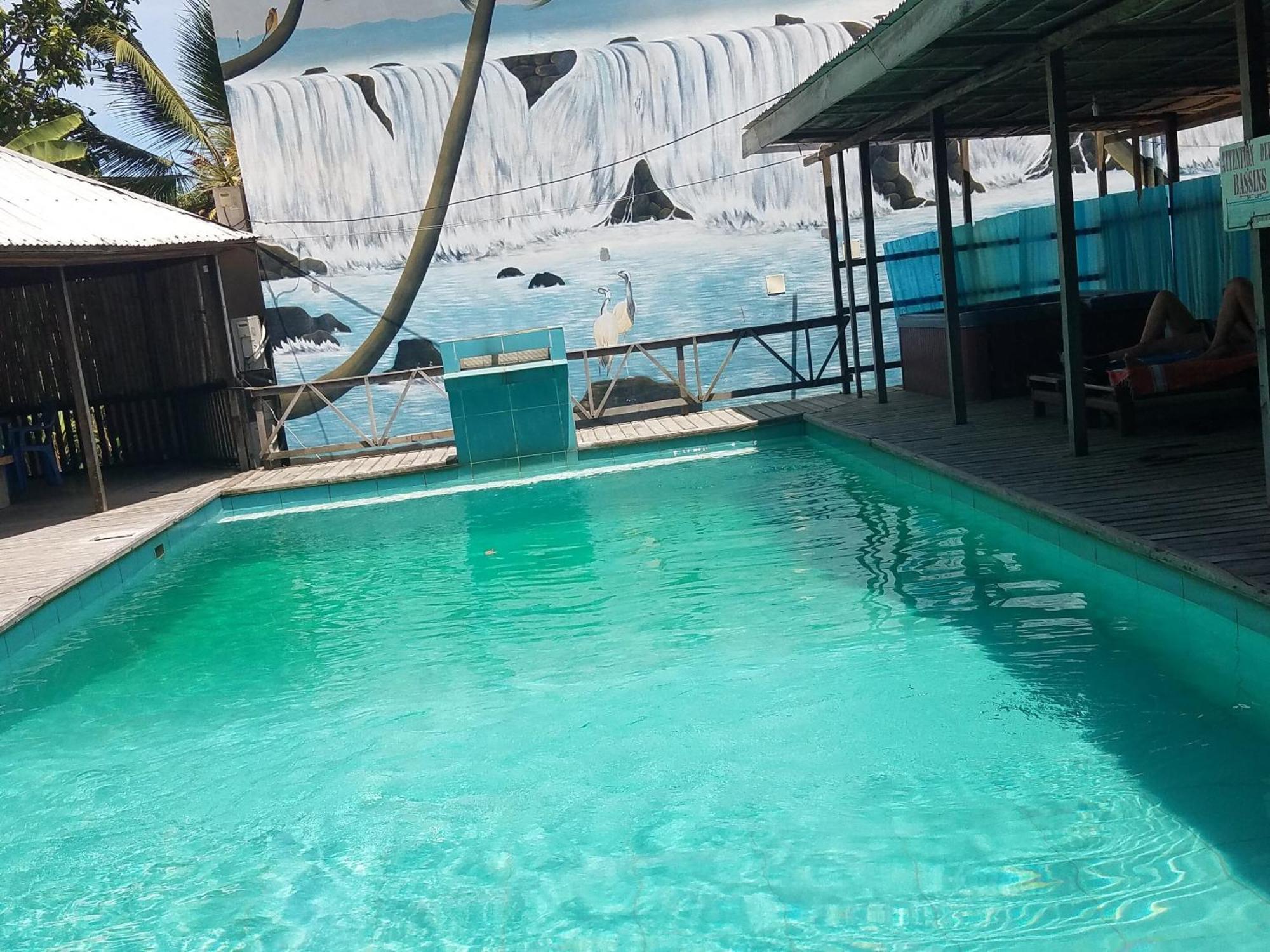 Hotel Restaurant Gites Kribi Exterior photo