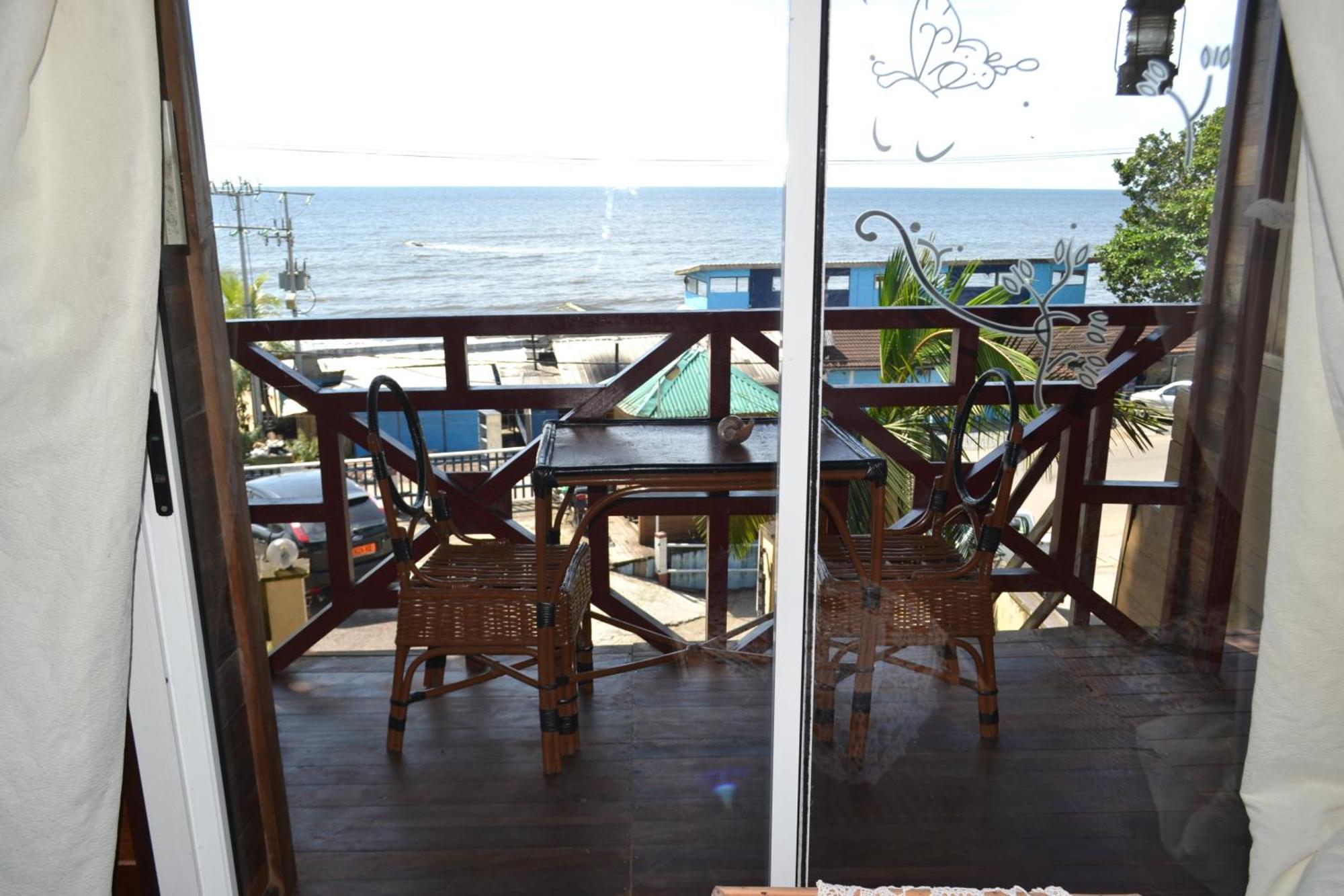 Hotel Restaurant Gites Kribi Exterior photo