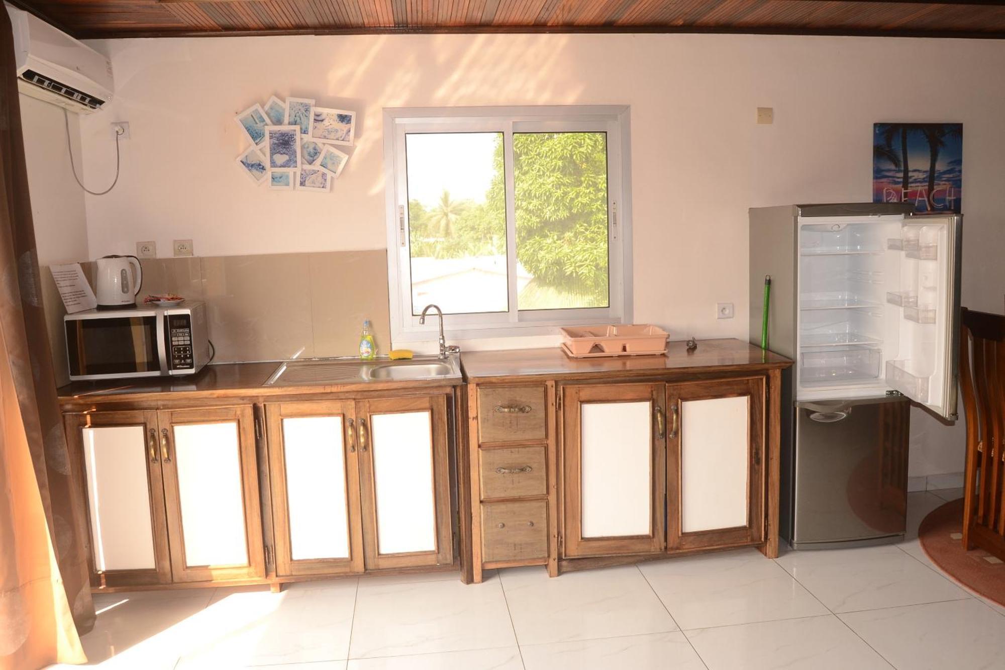 Hotel Restaurant Gites Kribi Exterior photo