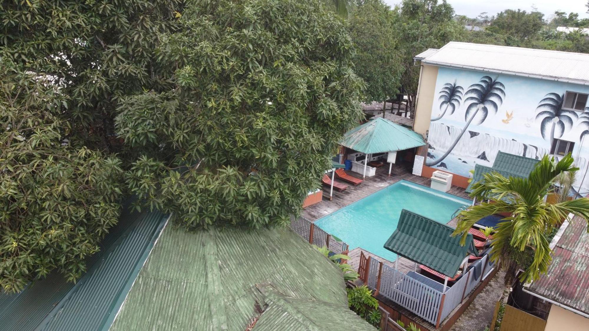 Hotel Restaurant Gites Kribi Exterior photo