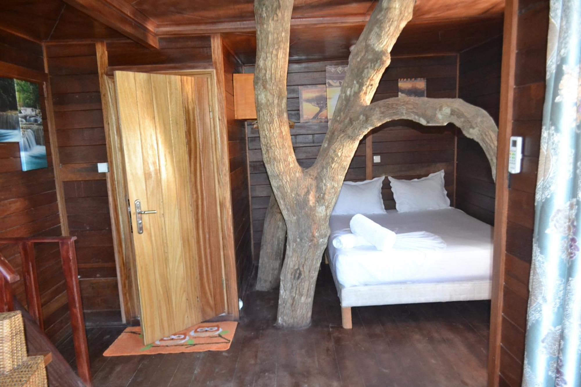 Hotel Restaurant Gites Kribi Exterior photo